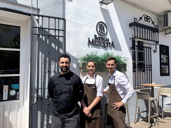 Bodegas Mezquita Cruz del Rastro
